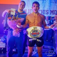 Jannes Vercaemst bilateral hip resurfacing by Dr. De Smet and ISKA WORLD CHAMPION